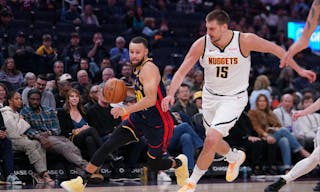 跟队记者：尤文仍在重点关注迈尼昂，球员的续约谈判陷入停滞