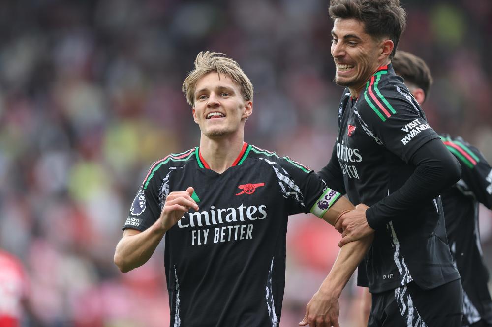 曼晚：曼联有格林伍德50%二转分成，若球员转会他们将有收入